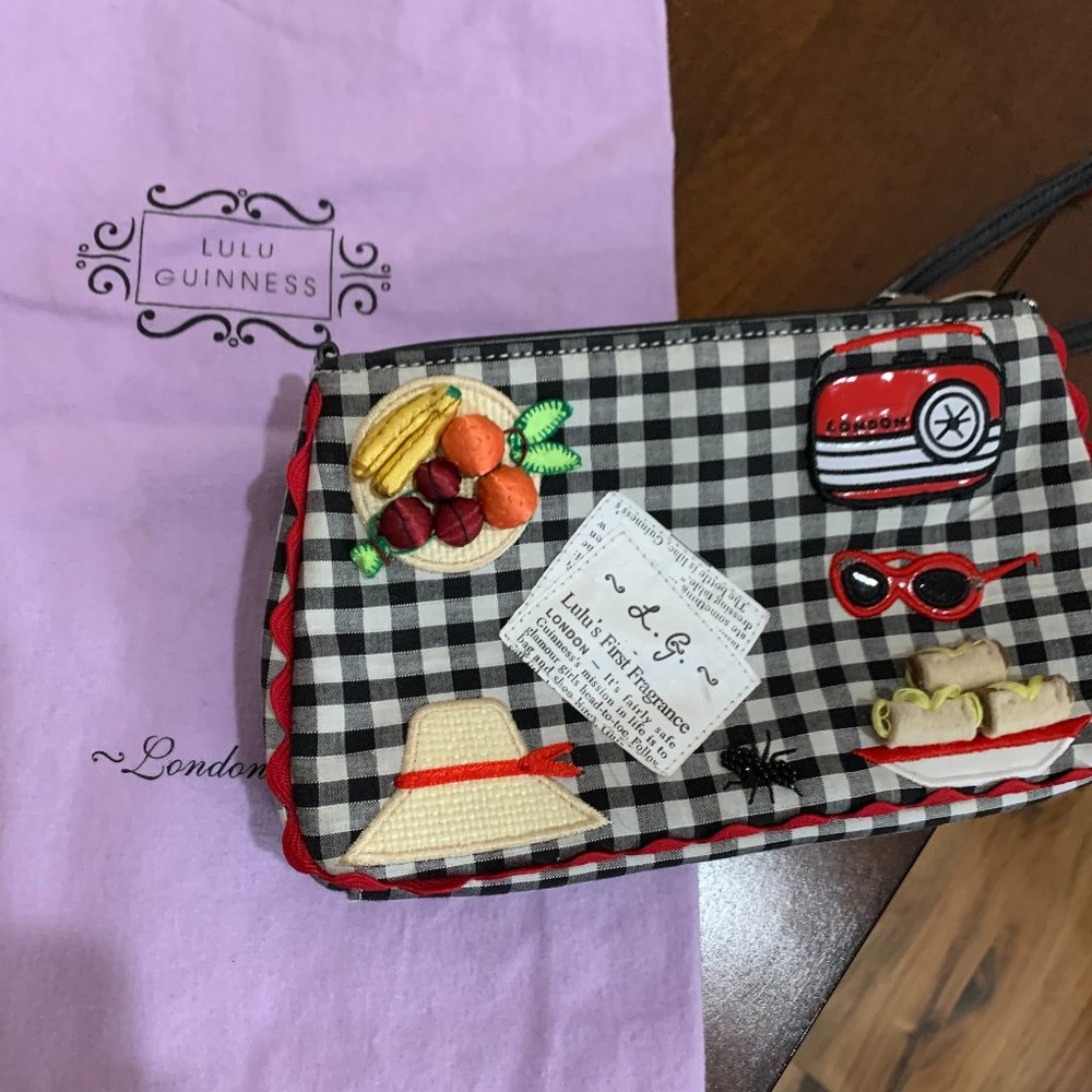 LULU GUINNESS CLUTCH